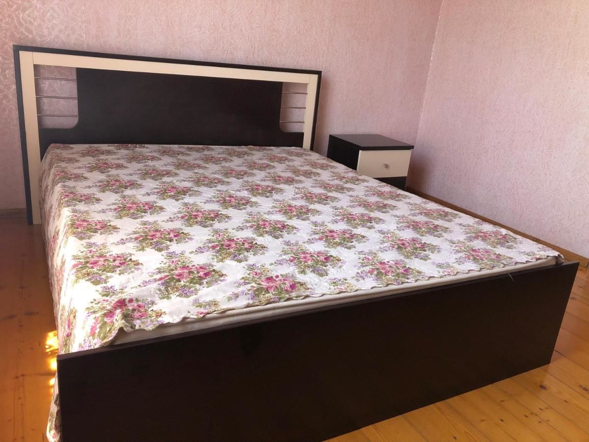 Проживание в семье Мари Цхалтубо