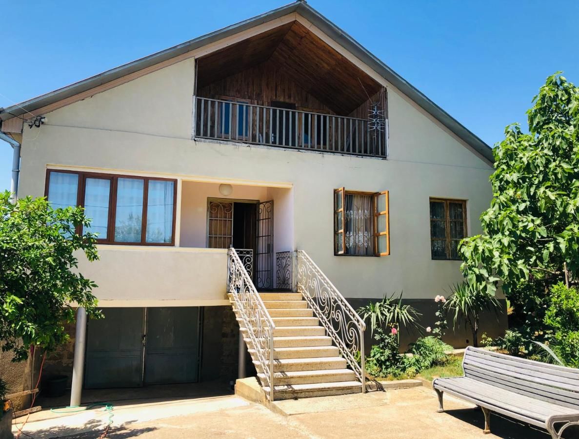 Проживание в семье Мари Цхалтубо-11